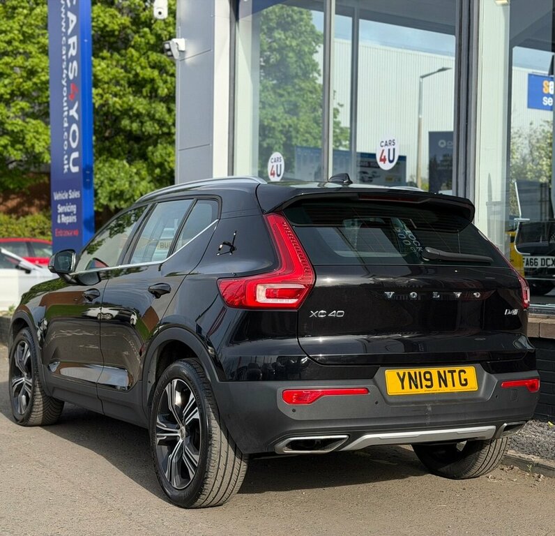 Volvo XC40 2L Inscription Pro YN19NTG Black #5