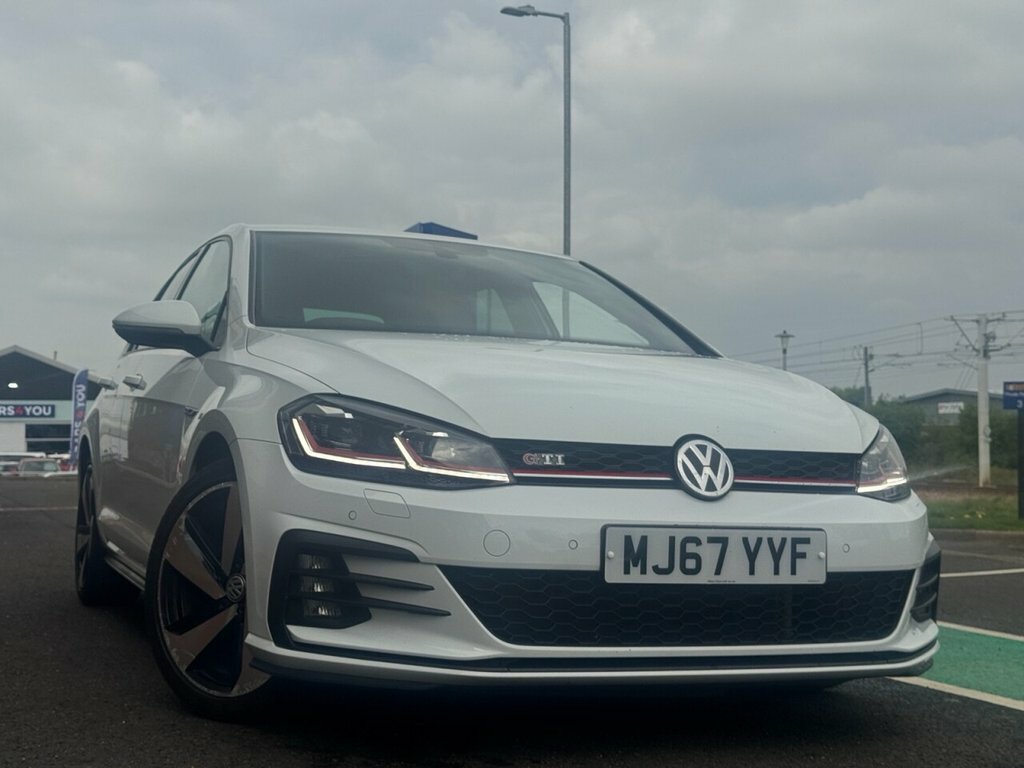 Volkswagen Golf 2L Gti MJ67YYF White