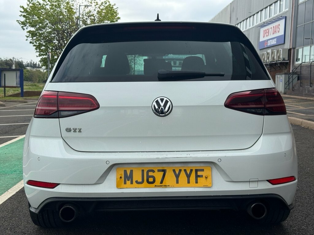 Volkswagen Golf 2L Gti MJ67YYF White #5