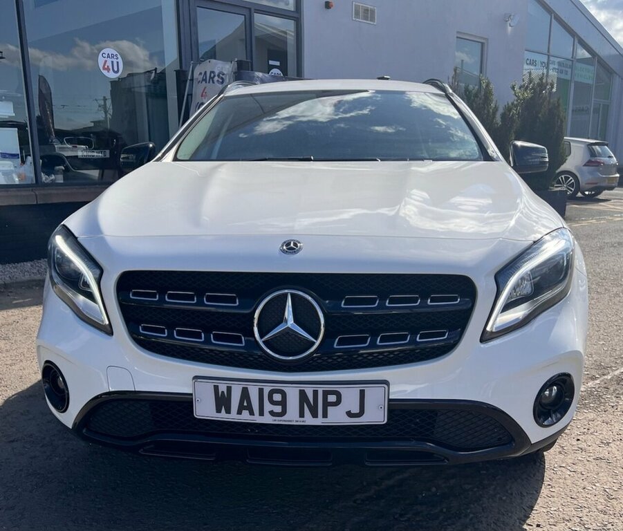 Mercedes-Benz GLA Class 1.6L Urban Edition WA19NPJ White #3