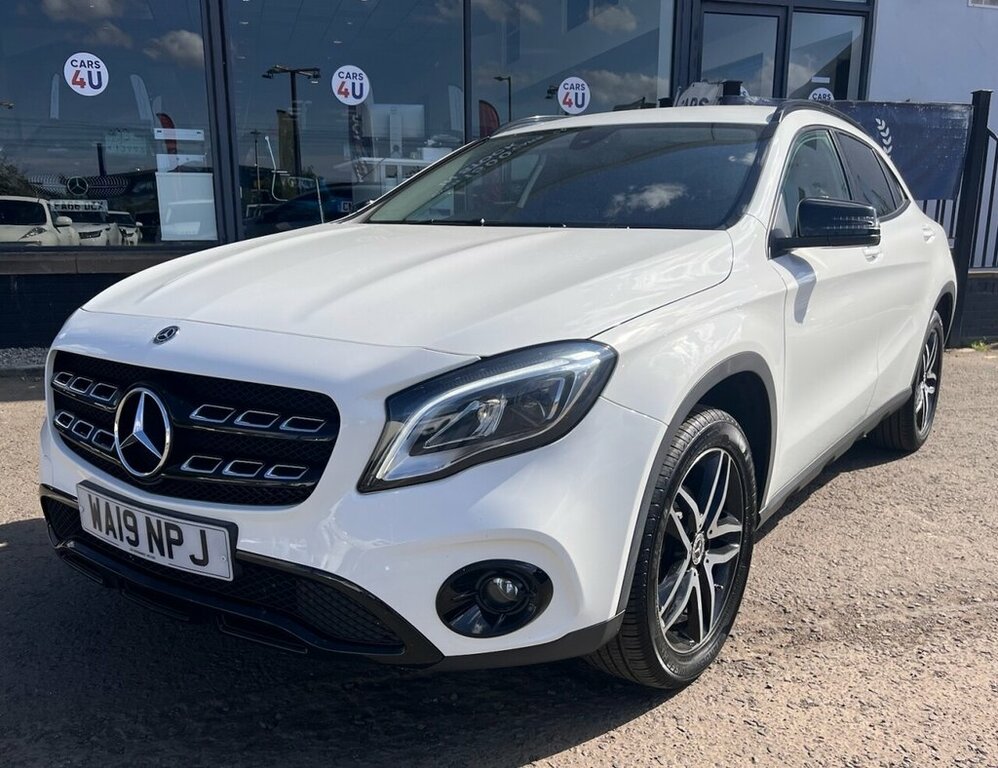 Mercedes-Benz GLA Class 1.6L Urban Edition WA19NPJ White #2
