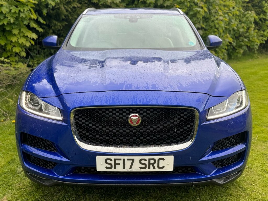 Jaguar F-Pace 2L Portfolio SF17SRC Blue #6