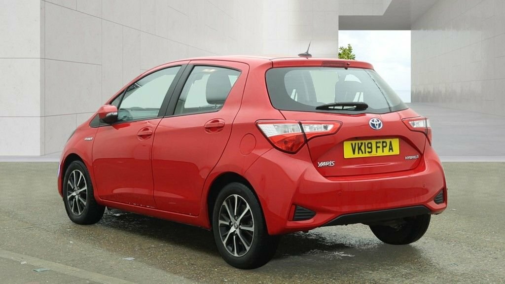 Toyota Yaris 1L Icon Tech VK19FPA Red #3