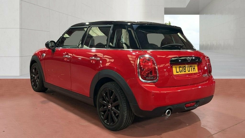Mini Hatch 1.5L Cooper D LG18UTH Red #2