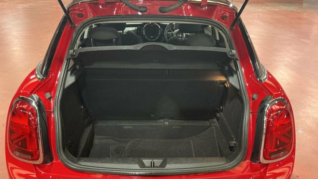 Mini Hatch 1.5L Cooper D LG18UTH Red #6