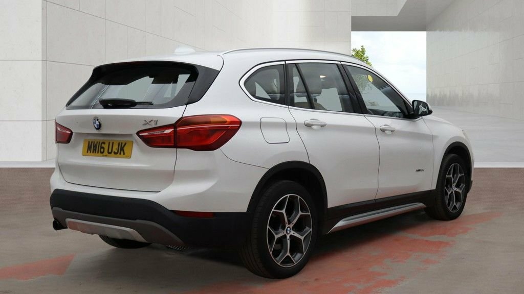 BMW X1 2L Xline MW16UJK White #4
