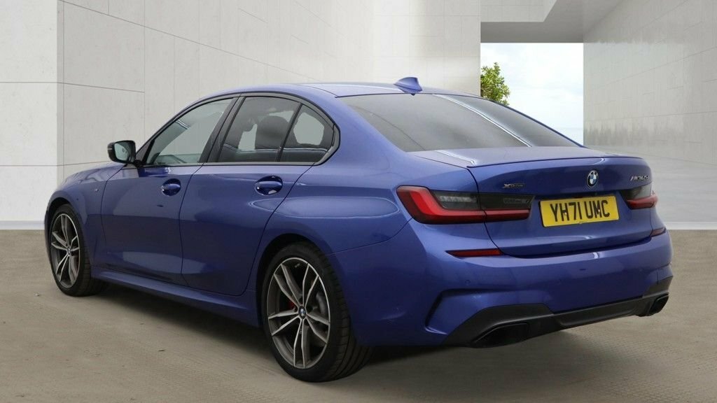 BMW 3 Series 3L Null YH71UMC Blue #3