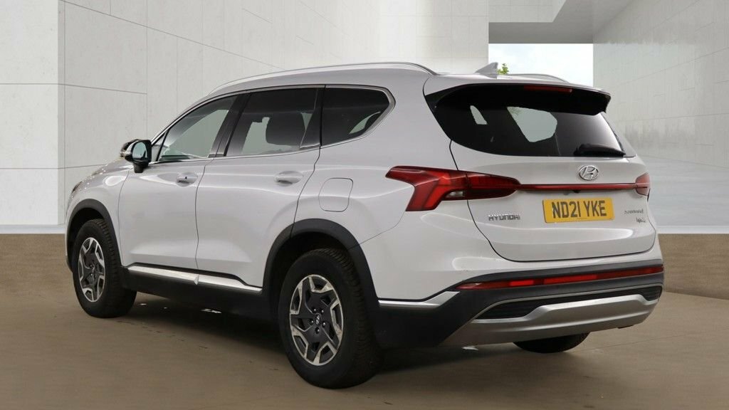 Hyundai Santa Fe 1.6L Premium ND21YKE White #3