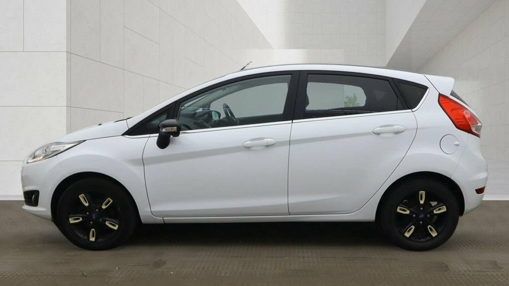 Ford Fiesta 1L Zetec White Edition SJ16DGK White #6