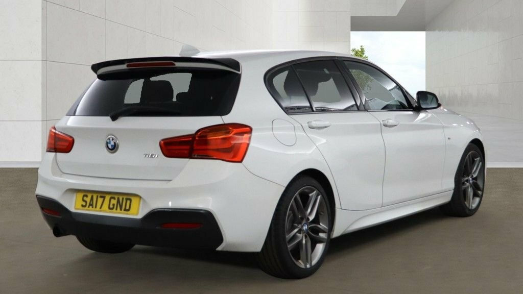BMW 1 Series 1.5L M Sport SA17GND White #4
