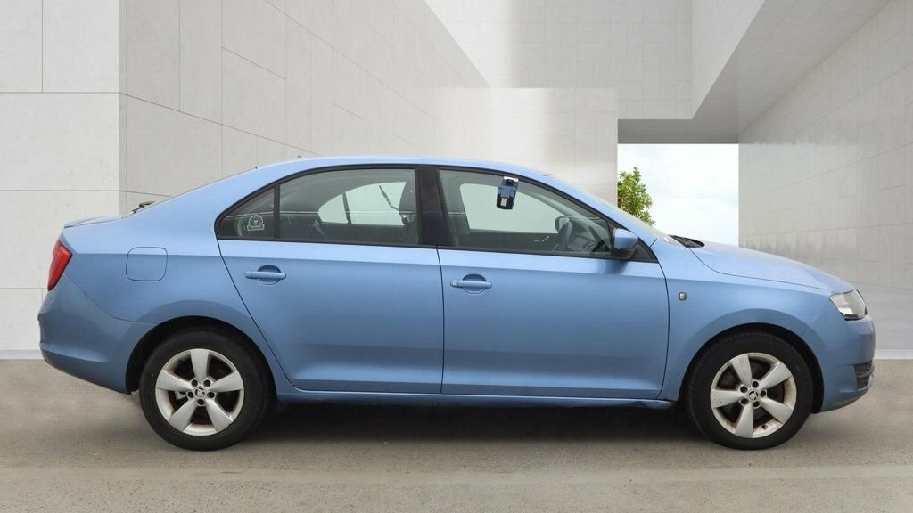 Skoda Rapid 1L Se Blue #5