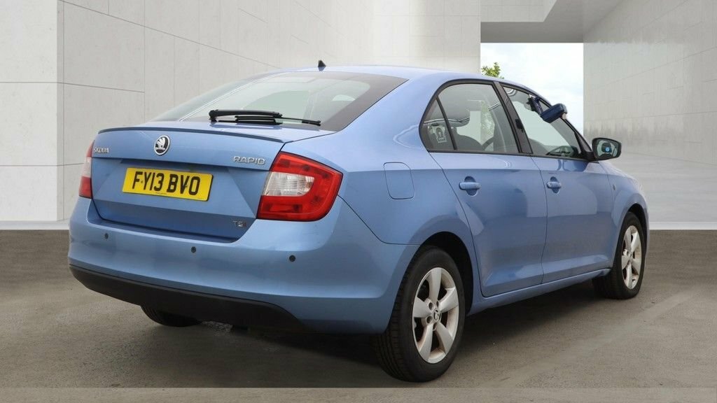 Skoda Rapid 1L Se Blue #4