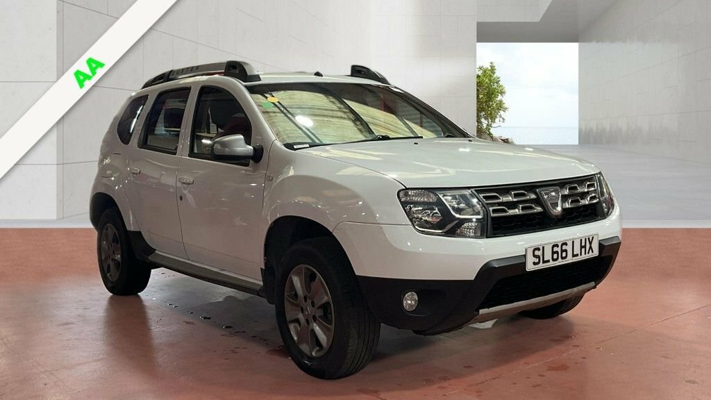 Dacia Duster 1.5L Laureate White