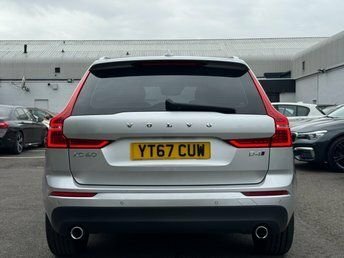 Volvo XC60 2L Momentum Pro YT67CUW Silver #5