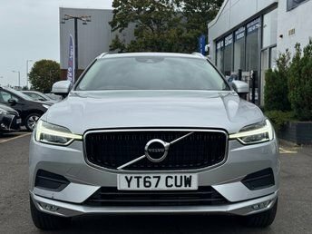 Volvo XC60 2L Momentum Pro YT67CUW Silver #2