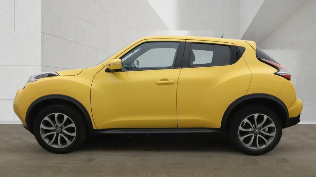 Nissan Juke 1L Tekna CE66HNO Yellow #6