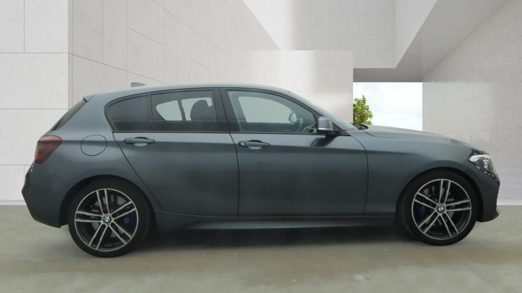 BMW 1 Series 1.5L M Sport Shadow Edition AD19BZH Grey #5