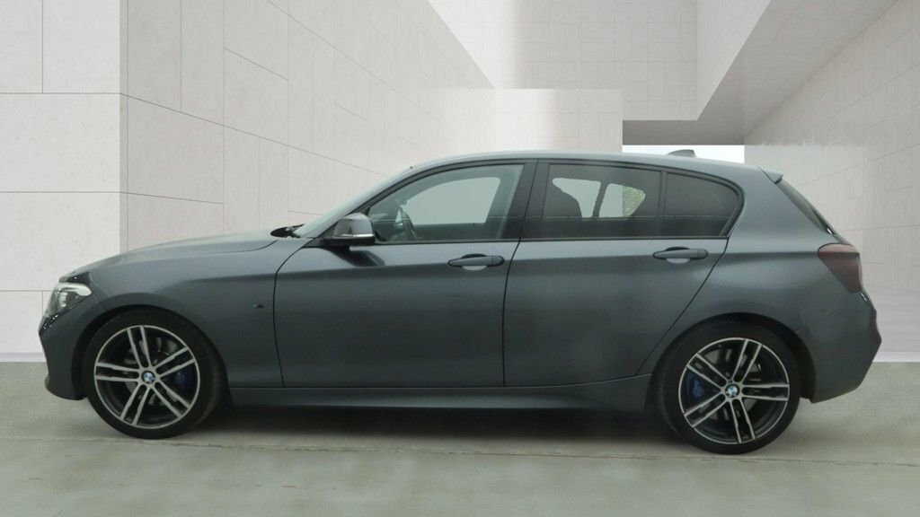 BMW 1 Series 1.5L M Sport Shadow Edition AD19BZH Grey #6