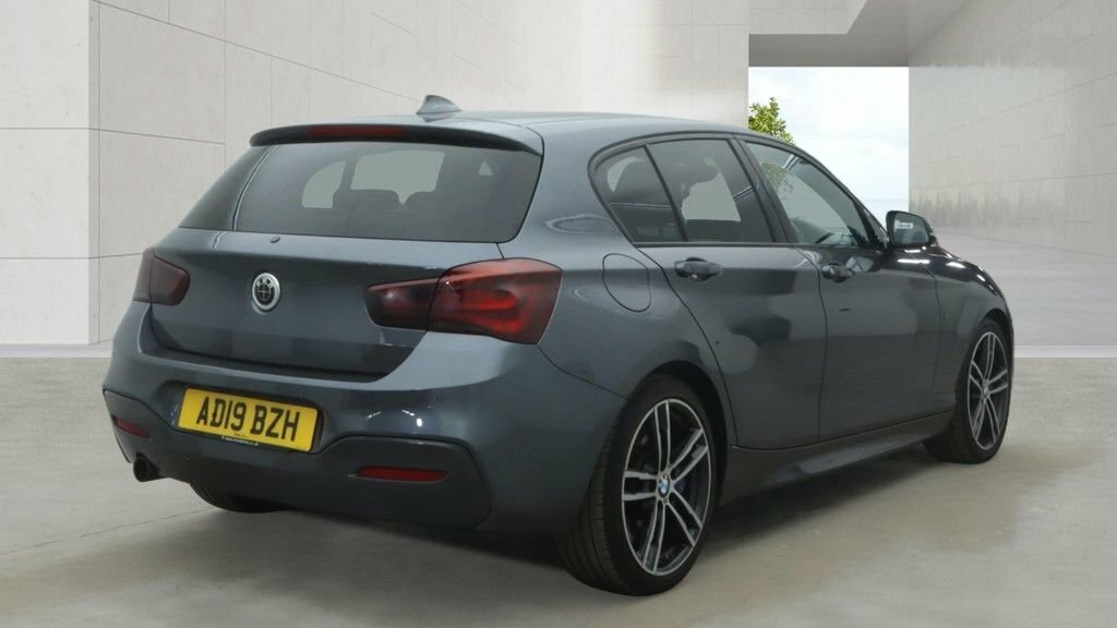 BMW 1 Series 1.5L M Sport Shadow Edition AD19BZH Grey #4
