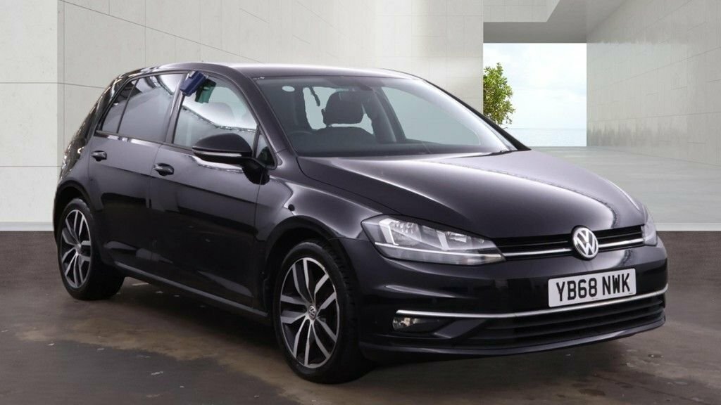 Volkswagen Golf 1.6L Gt Black