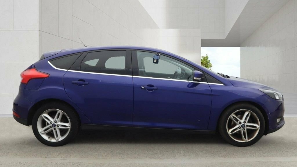 Ford Focus 1.5L Zetec Edition WV67SVS Blue #5