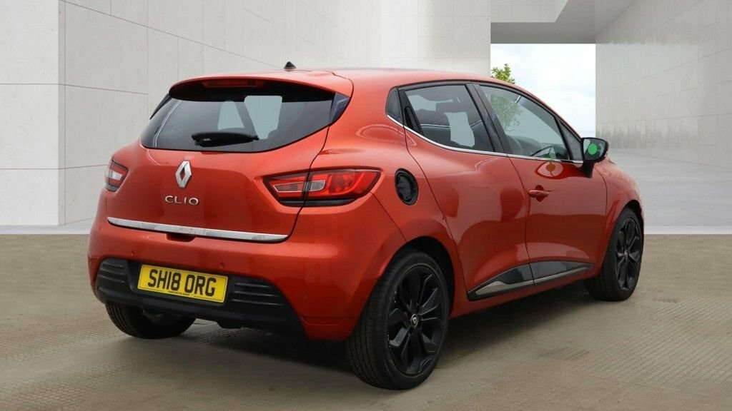 Renault Clio 0.9L Iconic SH18ORG Red #4
