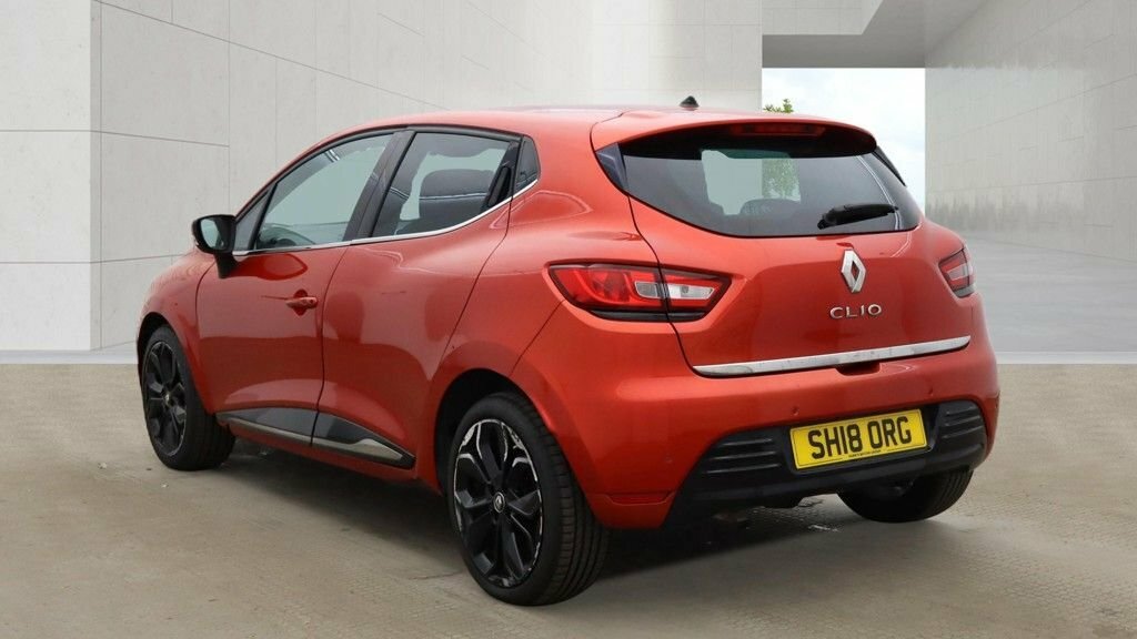 Renault Clio 0.9L Iconic SH18ORG Red #3