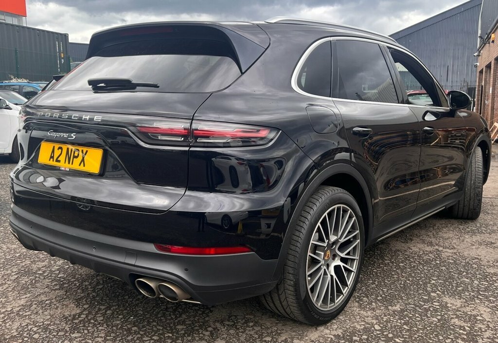 Porsche Cayenne 2.9L S Black #4