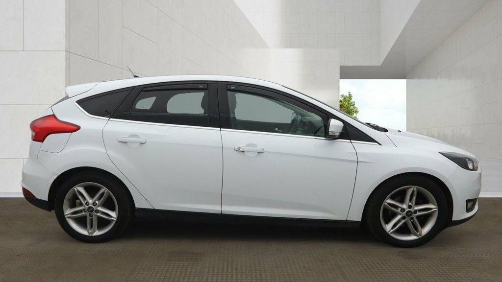 Ford Focus 1L Zetec FL15VFZ White #5