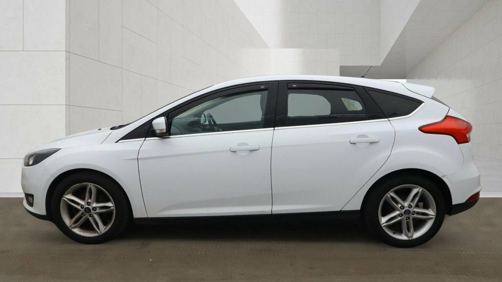 Ford Focus 1L Zetec FL15VFZ White #6
