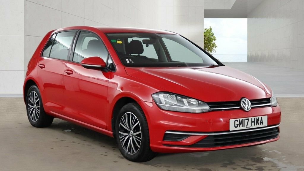 Volkswagen Golf 1L Se Red