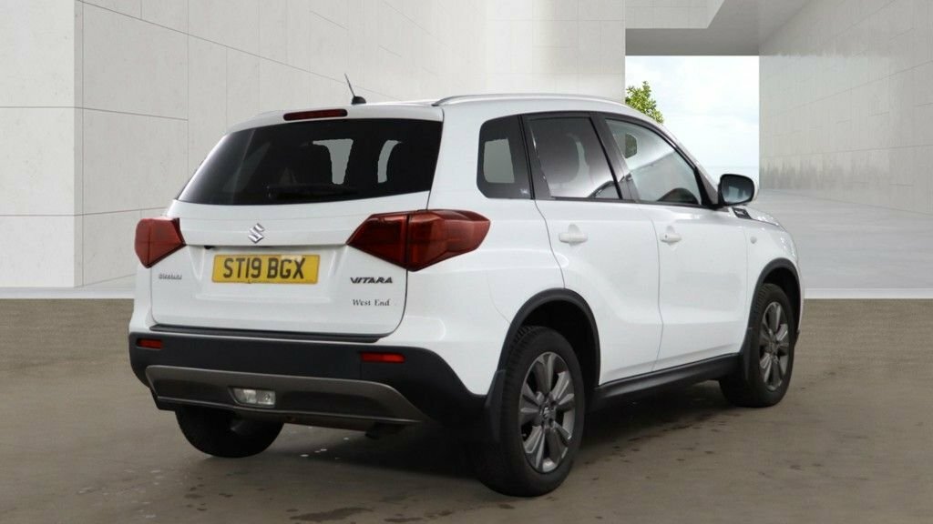 Suzuki Vitara 1L Sz-t ST19BGX White #4