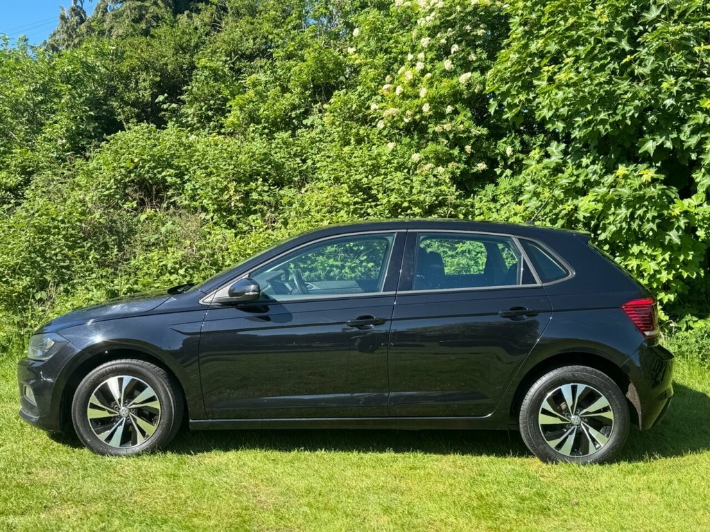 Volkswagen Polo 1L Se ST67XEE Black #6