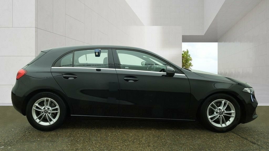 Mercedes-Benz A Class 1.3L Se LS20OZA Black #5
