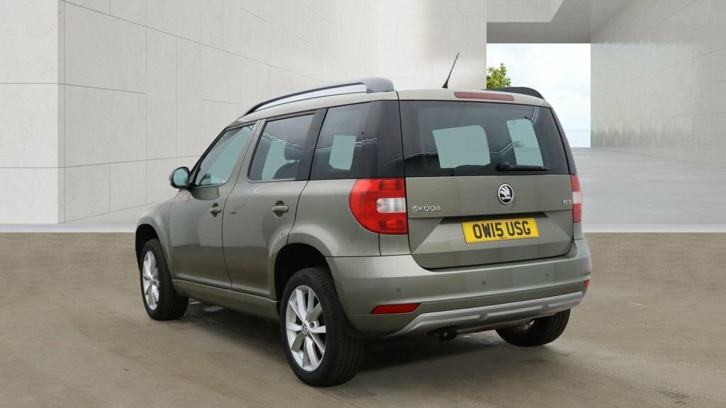 Skoda Yeti 1.2L Se OW15USG Green #3