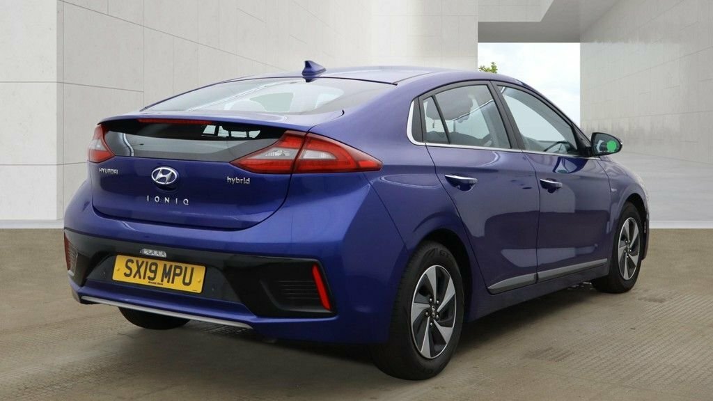 Hyundai Ioniq 1L Premium Blue #4