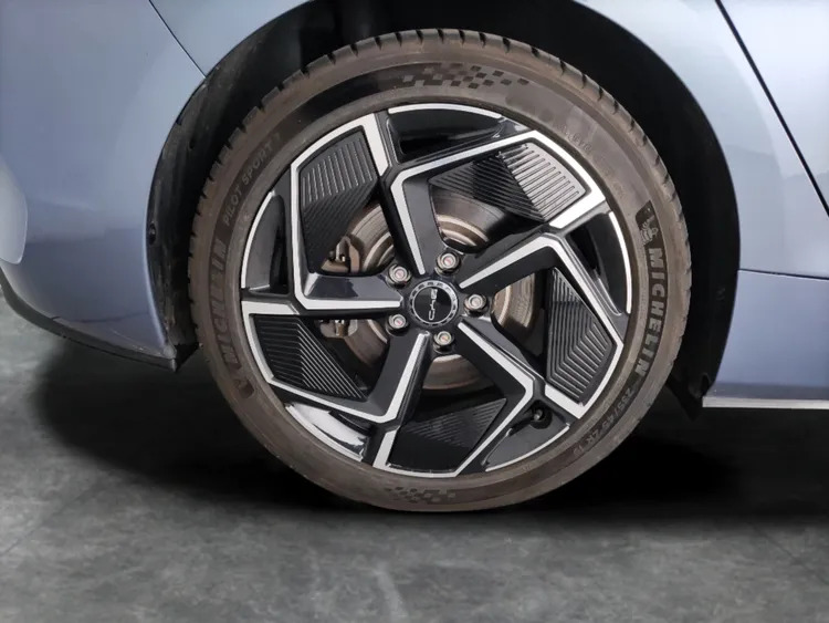 Byd Seal 82.5Kwh Excellence Awd Grey #12