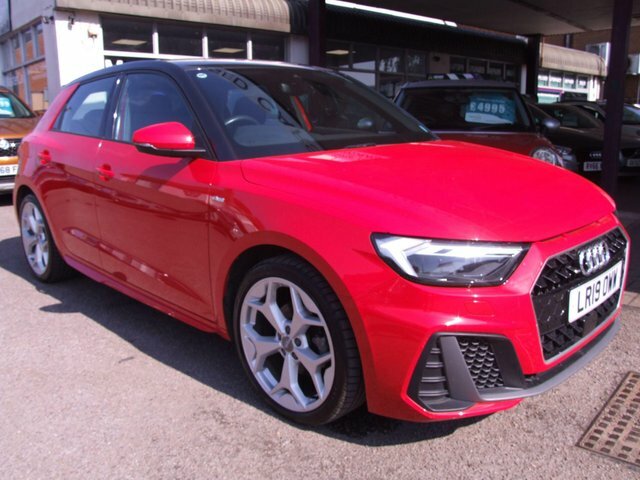 Audi A1 1.5 Tfsi 35 S Line Sportback S Tronic E Red