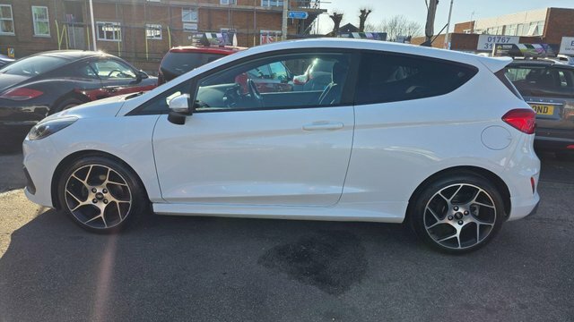 Ford Fiesta 1.5T Ecoboost St-2 Hatchback Eur EF19LGJ White #6