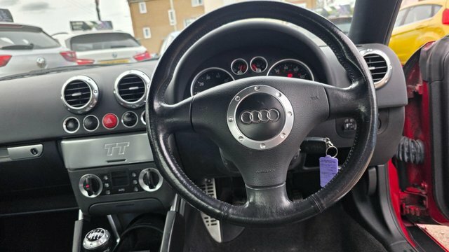 Audi TT 1.8 T Roadster Quattro Silver #30