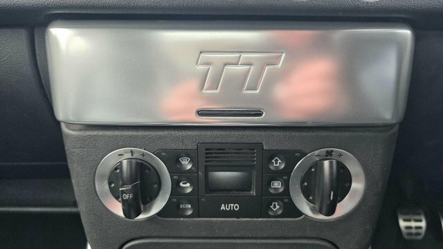 Audi TT 1.8 T Roadster Quattro Silver #24