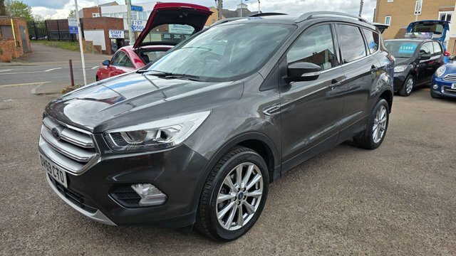 Ford Kuga 1.5T Ecoboost Titanium Edition Euro 6 Ss OV69CTO Grey #3