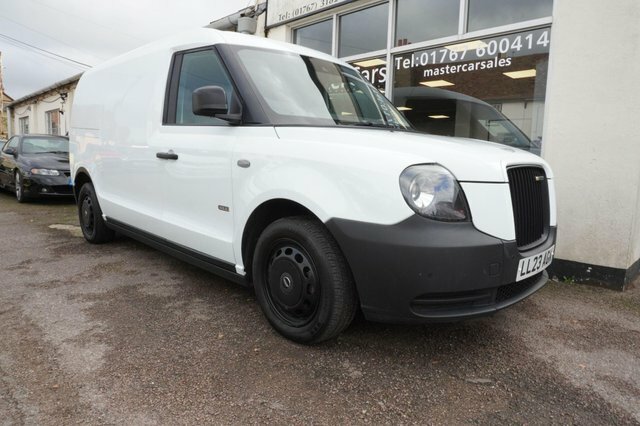 LEVC VN5 31Kwh City Panel Van Plug-in Hybrid Aut White