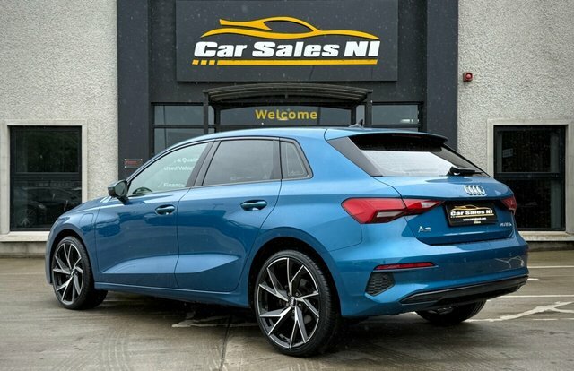Audi A3 1.4 Tfsie 40 Sport Sportback Plug-in Hy RK72LNG Blue #4