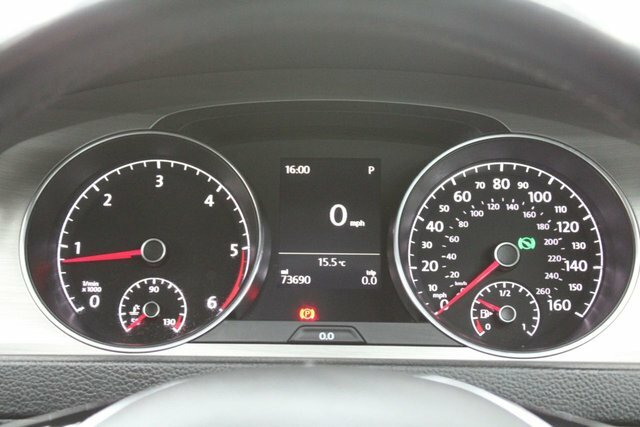 Volkswagen Golf 1.6 Tdi Bluemotion Tech Match Hatchback KX15VHE White #5