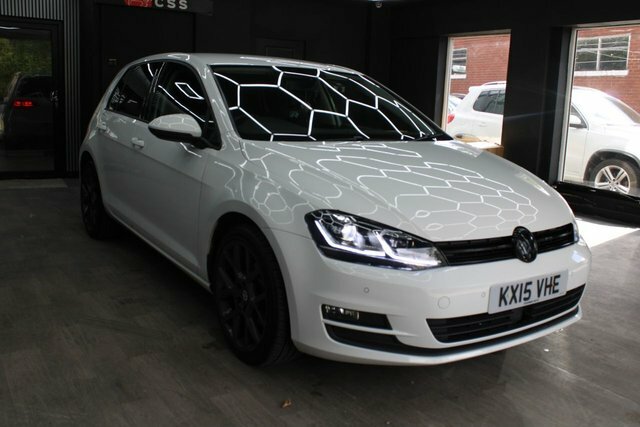 Volkswagen Golf 1.6 Tdi Bluemotion Tech Match Hatchback White