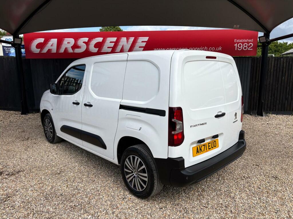 Peugeot Partner Panel Van 1.5 Bluehdi 1000 Professional Premium St AK71EUO White #4