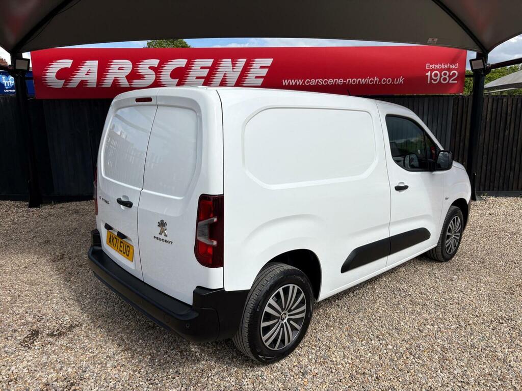 Peugeot Partner Panel Van 1.5 Bluehdi 1000 Professional Premium St AK71EUO White #2