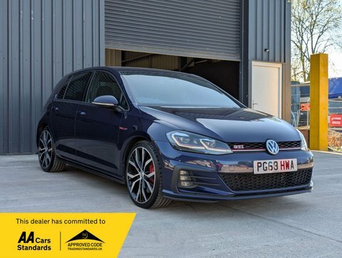 Volkswagen Golf 2.0 Golf Gti Blue