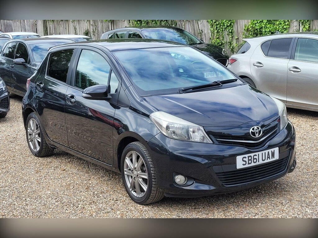 Toyota Yaris 1.33 Dual Vvt-i Sr Euro 5 SB61UAW Black #4